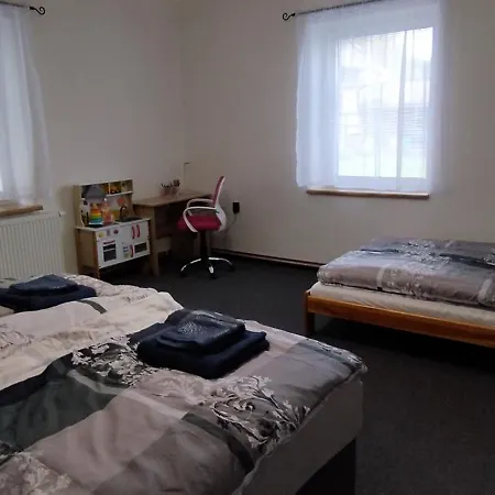 Pod Lesem Appartement *